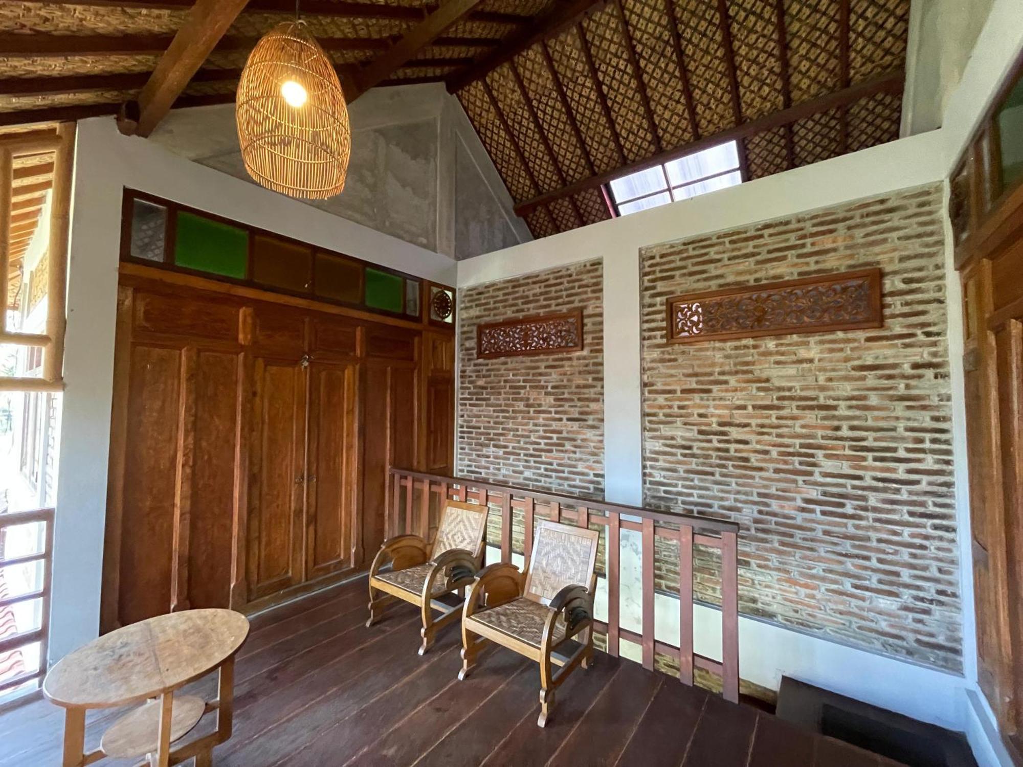 Saka Homestay Boutique & Cafe Magelang Exterior foto